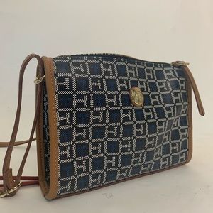 Tommy Hilfiger Purse